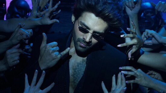Bhool Bhulaiyaa 3 box office collection day 4: Kartik Aaryan film dips on Monday, crosses ₹120 crore mark