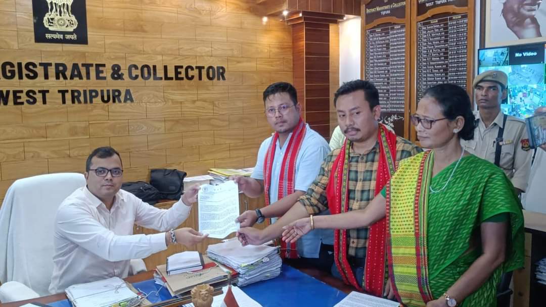 Raj Bhawan: YTF submits deputation to West Tripura DM