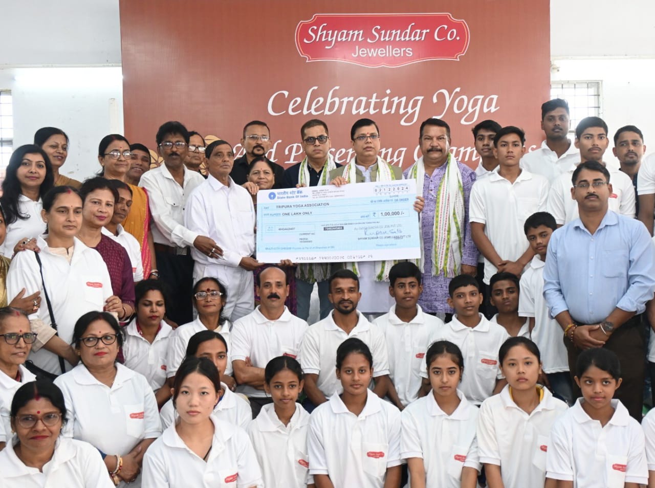 Shyam Sundar &amp; Co. Jewelers Sponsors Tripura Yoga Team for National Championship