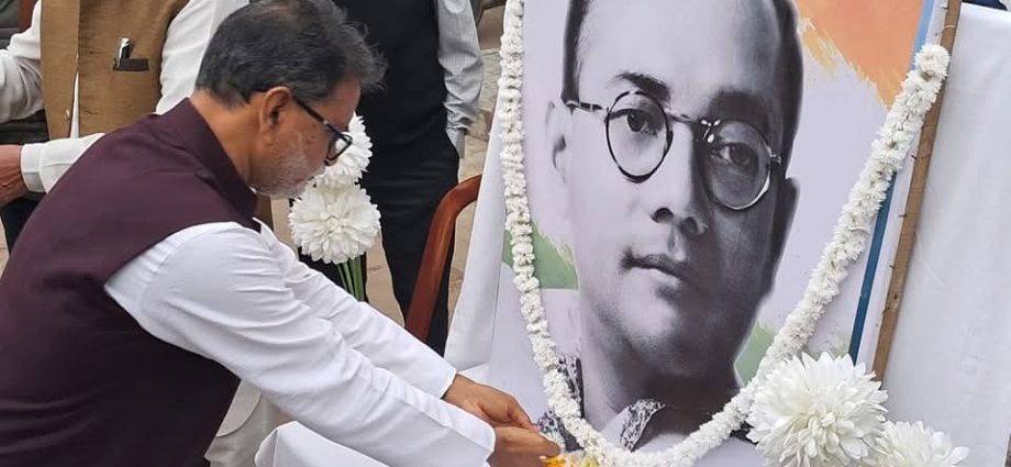 Congress paid tribute to the visionary leader Netaji