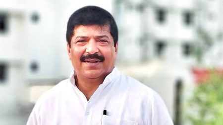 Congress MLA Criticizes Municipal Corporation for Market Demolition