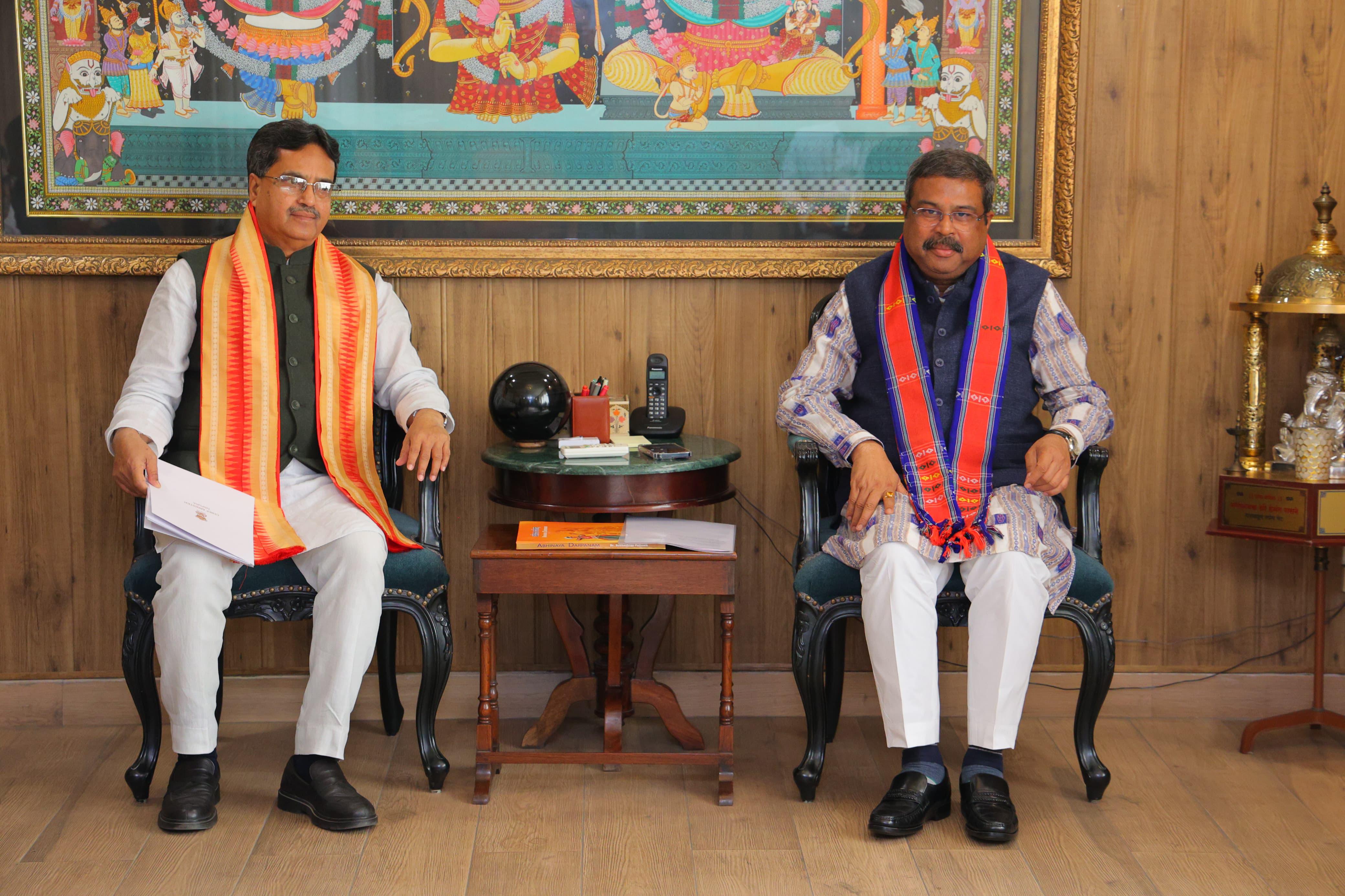 Chief Minister met the Hon’ble Union Education Minister