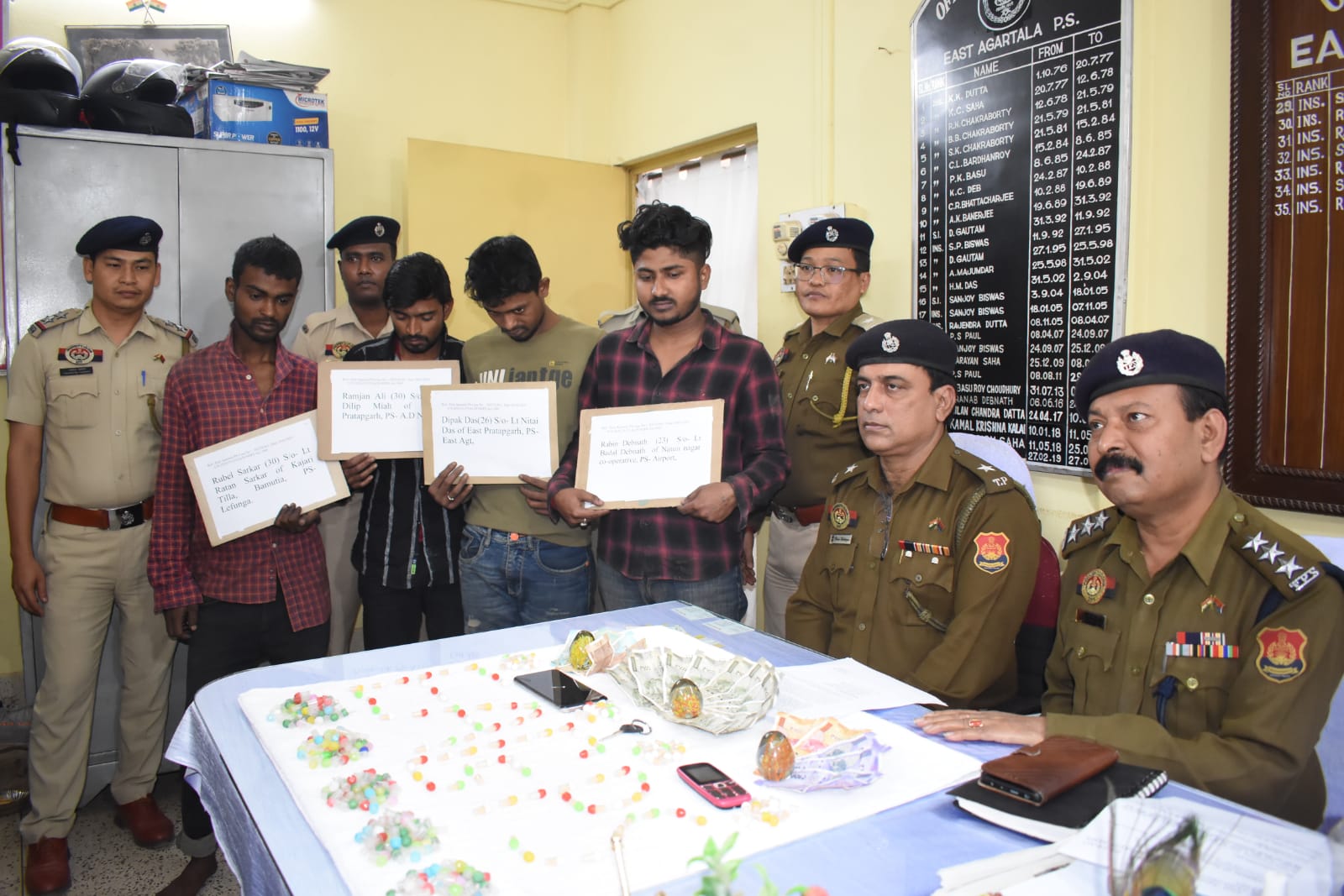 East Agartala Police detains four drug dealers