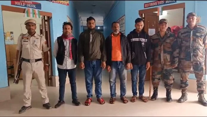 Three Bangladeshi Nationals with Indian Tout arrested