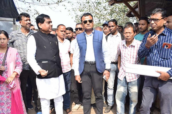  No illegal activity in the market would not be tolerated:AMC Mayor