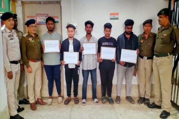 Police arrested five gangstars connection with ATM Card fraud case