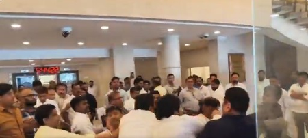 Two Arrested After Scuffle at Maharashtra Assembly Complex