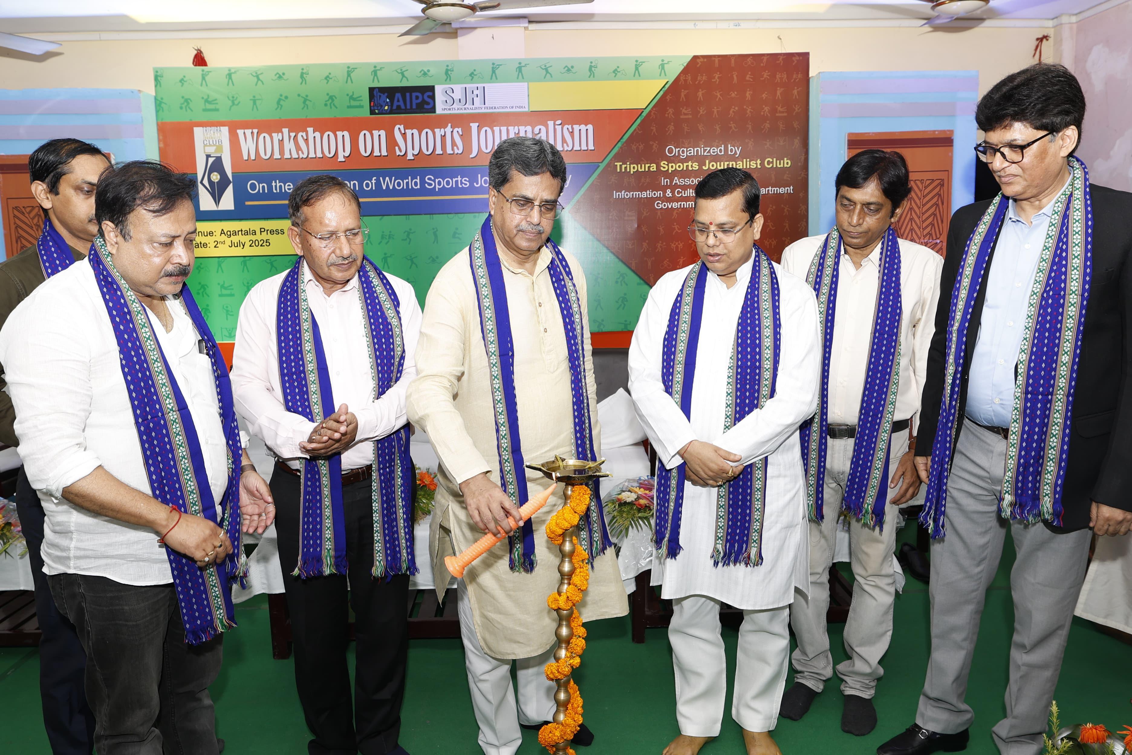 Technology can revolutionize Journalism: CM