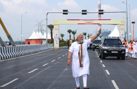 PM Modi Inaugurates Asia’s Widest Six-Lane Bridge Over Ganga in Bihar