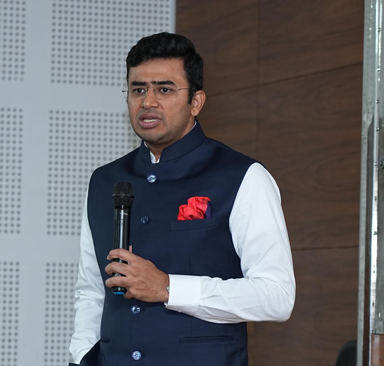 Tejaswi Surya Slams ₹43,000 Crore Tunnel Road Project, Calls It “A Wasteful Venture”