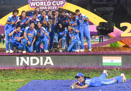 CM Vijayan Hails Historic ICC Women’s World Cup Win, Calls It a Milestone for Women’s Empowerment