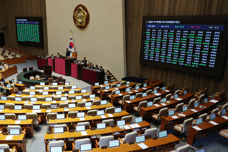 South Korean Assembly Passes Bill Empowering Police to Block Anti-Pyongyang Leaflets
