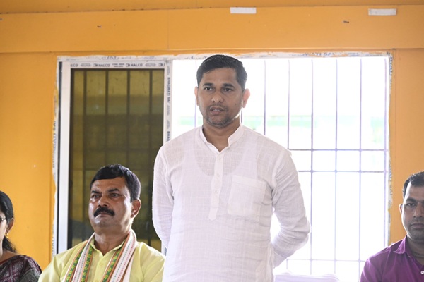 Minister Slams Contractor After Manu Bridge Collapse