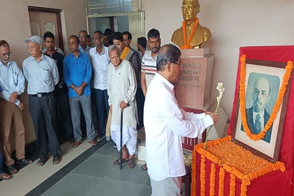 CPI(M) marks Lenin’s 157th birth anniversary in Agartala