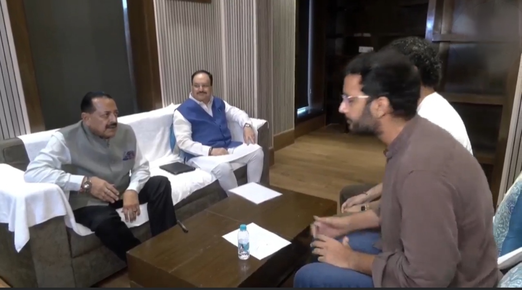JP Nadda, Jitendra Singh Hold Talks with CJP Delegation Amid Ongoing Paper Leak Protest in Delhi