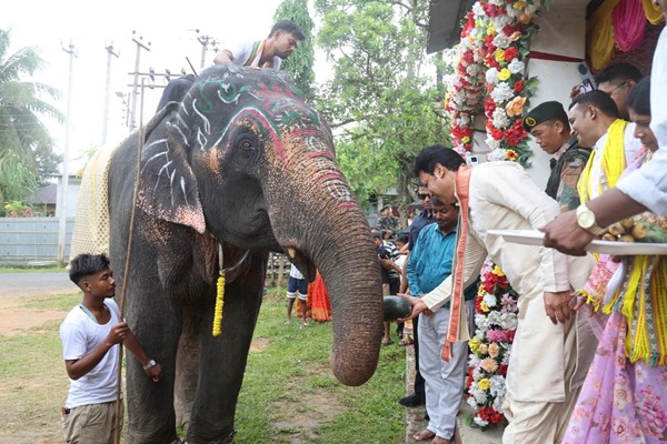 Biplab Deb Joins Jagannath Rath Yatra in Agartala