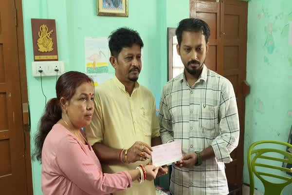 MLA Donates ₹1 Lakh for SMA Toddler