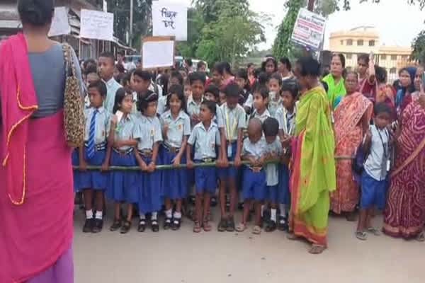 Teacher Shortage Sparks Kanchanbari Road Blockade