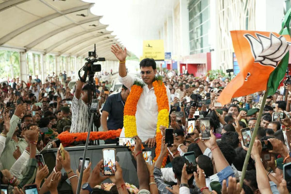 Biplab Deb Receives Rousing Welcome in Tripura After BJP National Appointment