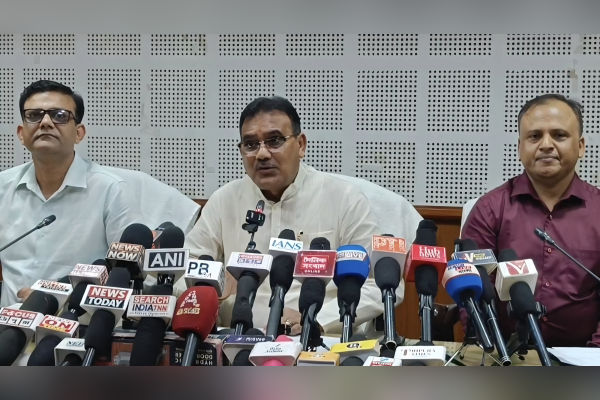 Tripura Raises Durga Puja Grant for Employees, Pensioners by Rs 300