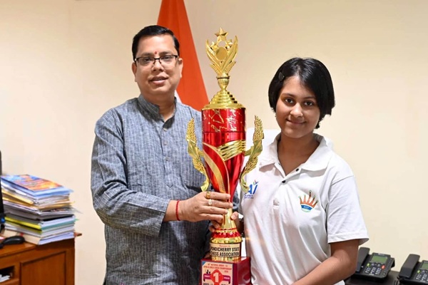 Chess Prodigy Aradhya Das Felicitated for National U-13 Title