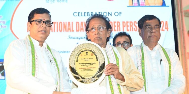 Senior Citizens Honored on International Day of Older Persons