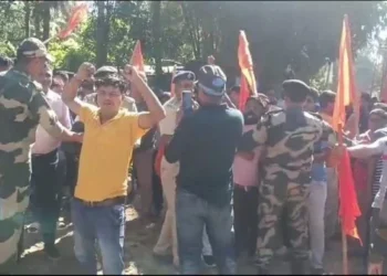 Protest at Manu Land Customs Against Arrest of ISKCON Spokesperson