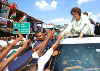 Congress worker clashes with CRPF during Priyanka Gandhi’s roadshow | Video