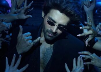 Bhool Bhulaiyaa 3 box office collection day 4: Kartik Aaryan film dips on Monday, crosses ₹120 crore mark