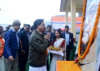 State celebrates 128th birth anniversary of Netaji Subhas Chandra Bose