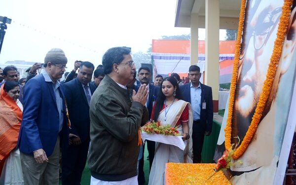 State celebrates 128th birth anniversary of Netaji Subhas Chandra Bose