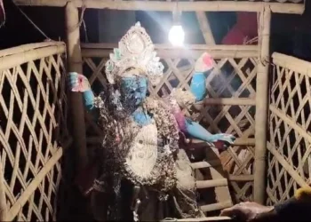 Tension erupts after Shani idol vandalize