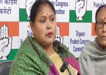 State Women’s Congress President condemned the harassment of a teacher during train journey