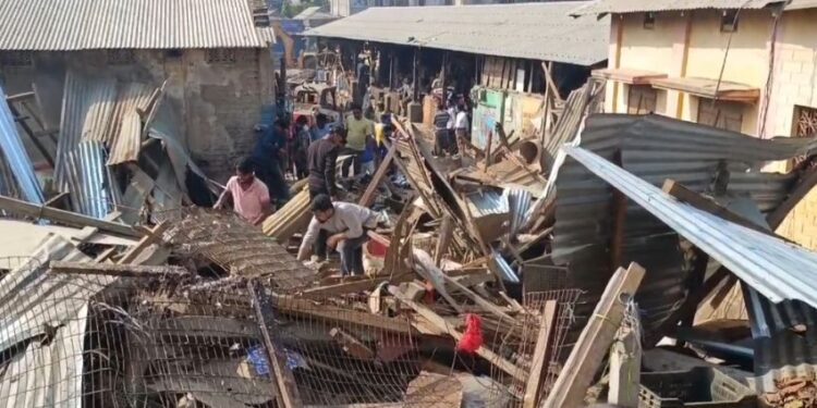 Lake Choumuhani Market Eviction: CPM Politburo member and former Chief Minister criticizes