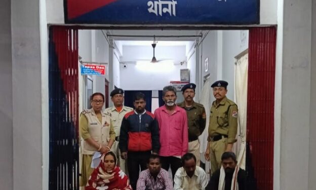 GRP and RPF seized a total of 32.5 kg of dry marijuana : Six detain