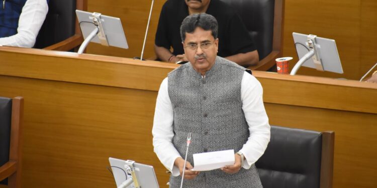 CM announces 3% DA, DR hike for Govt Employees, Pensioners