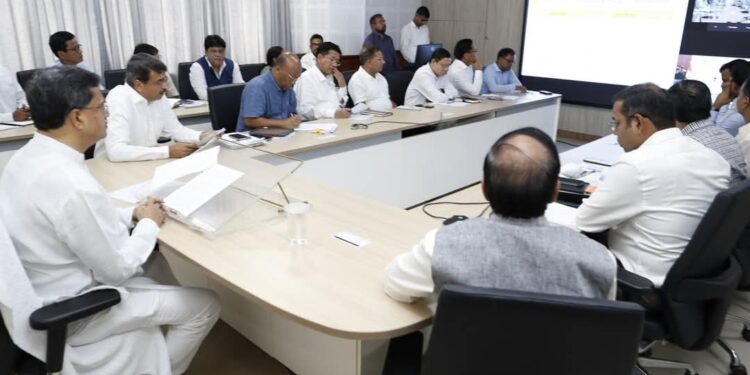 Tripura CM Manik Saha Chairs Key Meeting on Investment in Northeast