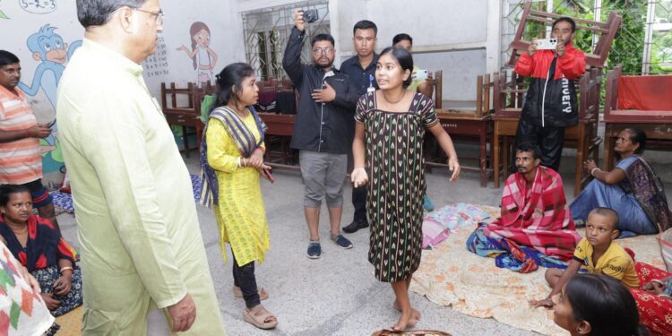 Tripura CM Visits Relief Camps as Flood Situation Worsens