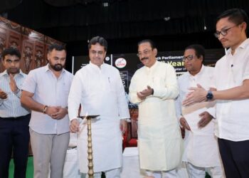 Democracy must be protected like PM Modi does: CM