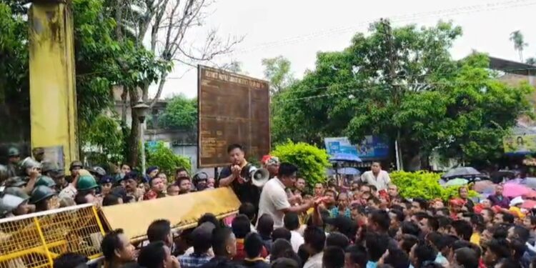 YTF Protests in Gomati, Demands DM’s Transfer by 5 PM Today