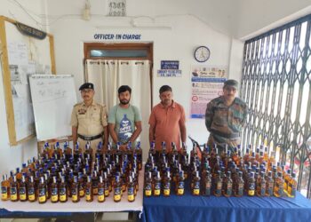 192 Bottles of Illicit Liquor Seized from Vehicle Near Rajnagar PR Bari Outpost, Two Arrested