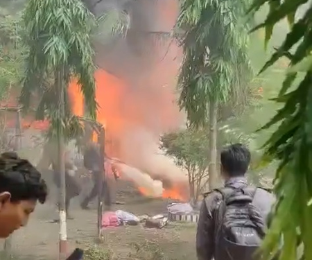 Bangladesh Air Force Jet Crashes into Dhaka School Building; One Dead, Several Injured