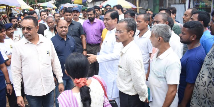 AMC Mayor Launches Fresh Push for Order, Infrastructure at Lake Chowmuhani Bazaar