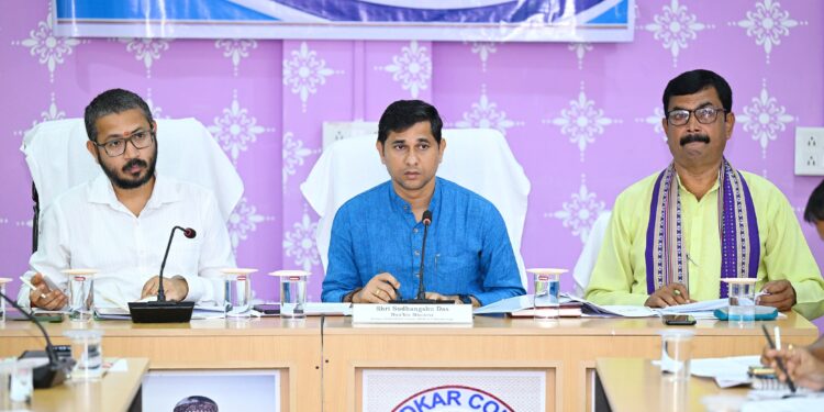 Minister Sudhangshu Das Holds Strategic Review Meet to Tackle Fatikroy’s Civic Issues