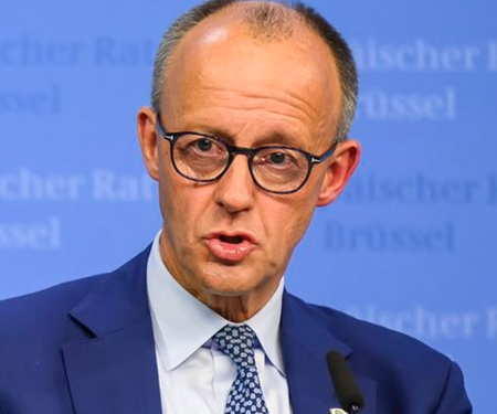 German Chancellor Merz to Join Zelensky in Washington Talks With Trump on Ukraine Peace Efforts