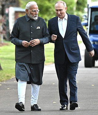 Putin Dials PM Modi, Shares Insights from Alaska Summit with Trump