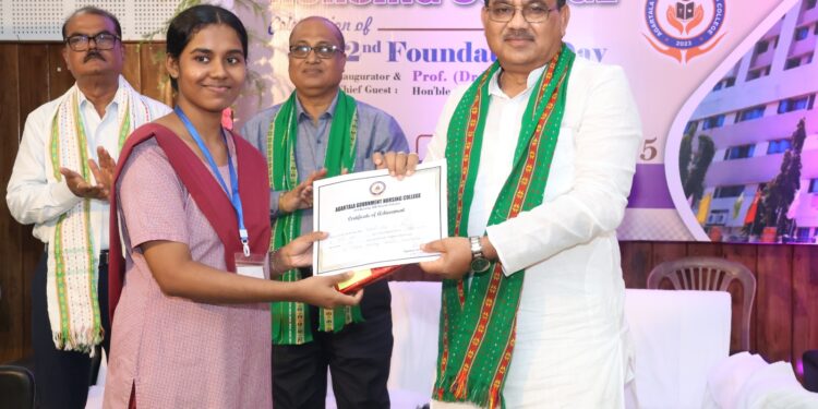 Tripura Govt Pledges Local Employment for Nursing Graduates, Boosts Healthcare Sector