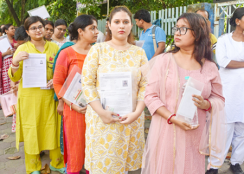 WBSSC Holds First Round of SLST After Nine Years; 3.5 Lakh Candidates Appear