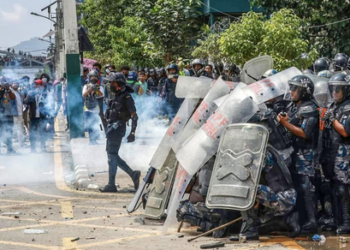 Kathmandu Curfew Returns; Agriculture Minister Resigns