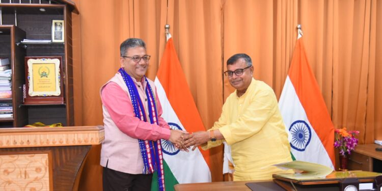 Hemant Verma takes charge as Tripura Electricity panel chief